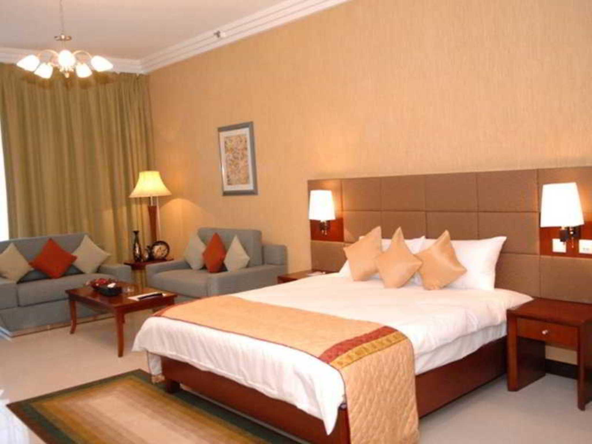 Star Metro Deira Hotel Apartments Dubai Zimmer foto